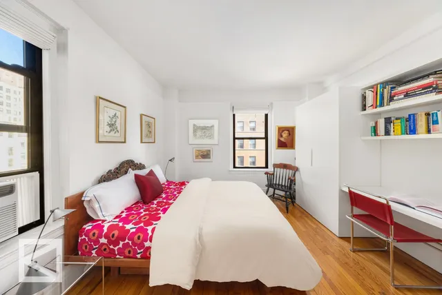 $635,000 | 150 East 93rd Street, Unit 10D | Upper East Side