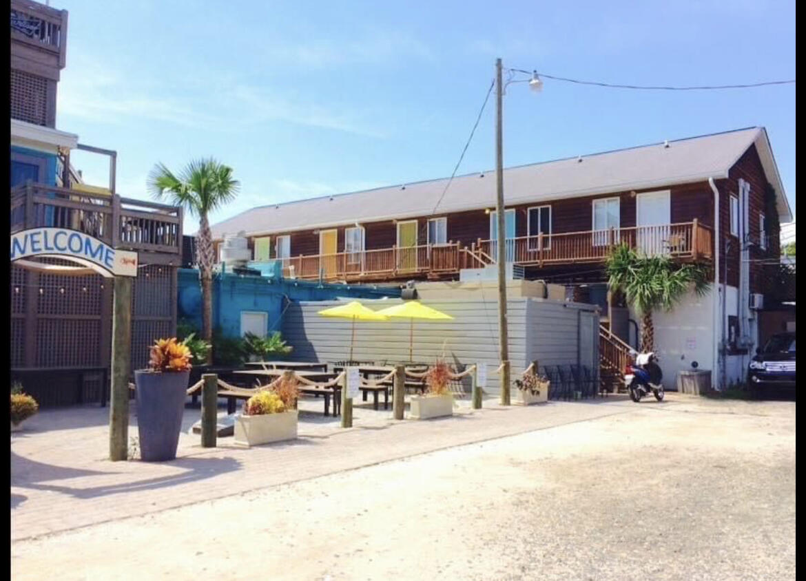 16 Center Street, Unit 1 Folly Beach, SC 29439 - Photo 3 of 18 0A875305-8069-4BBB-8DBB-0393FCC1251A