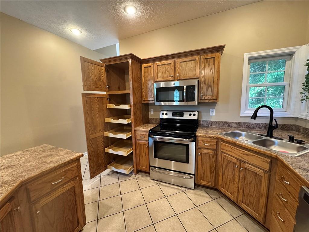 110 West Mill Street Butler, MO 64730 - Photo 15 of 47
