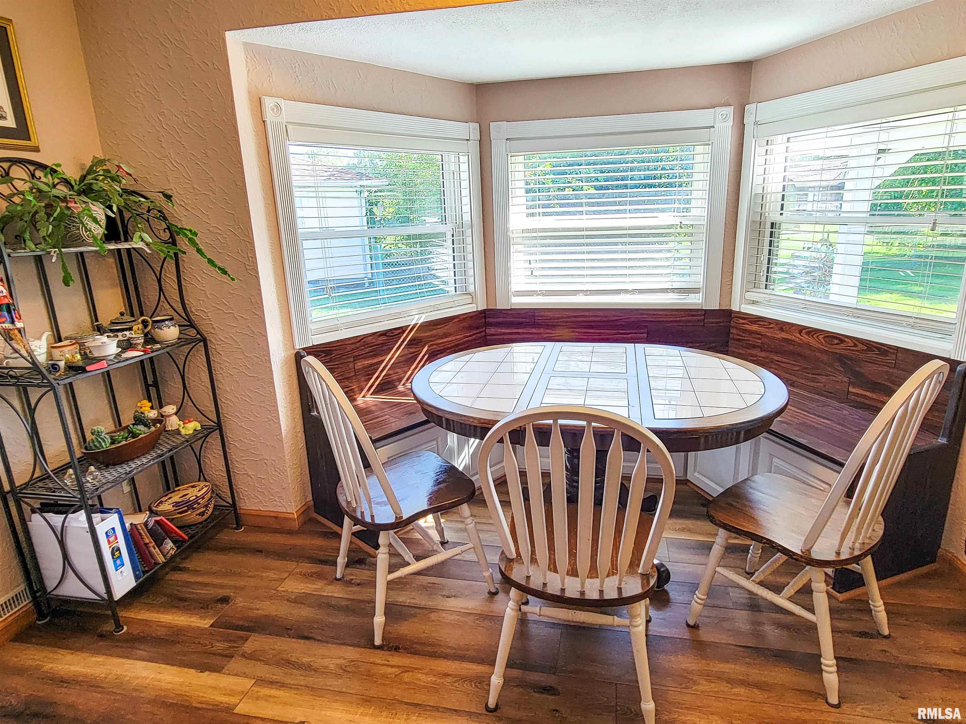 4 Sunset Drive Flora, IL 62839 - Photo 13 of 61