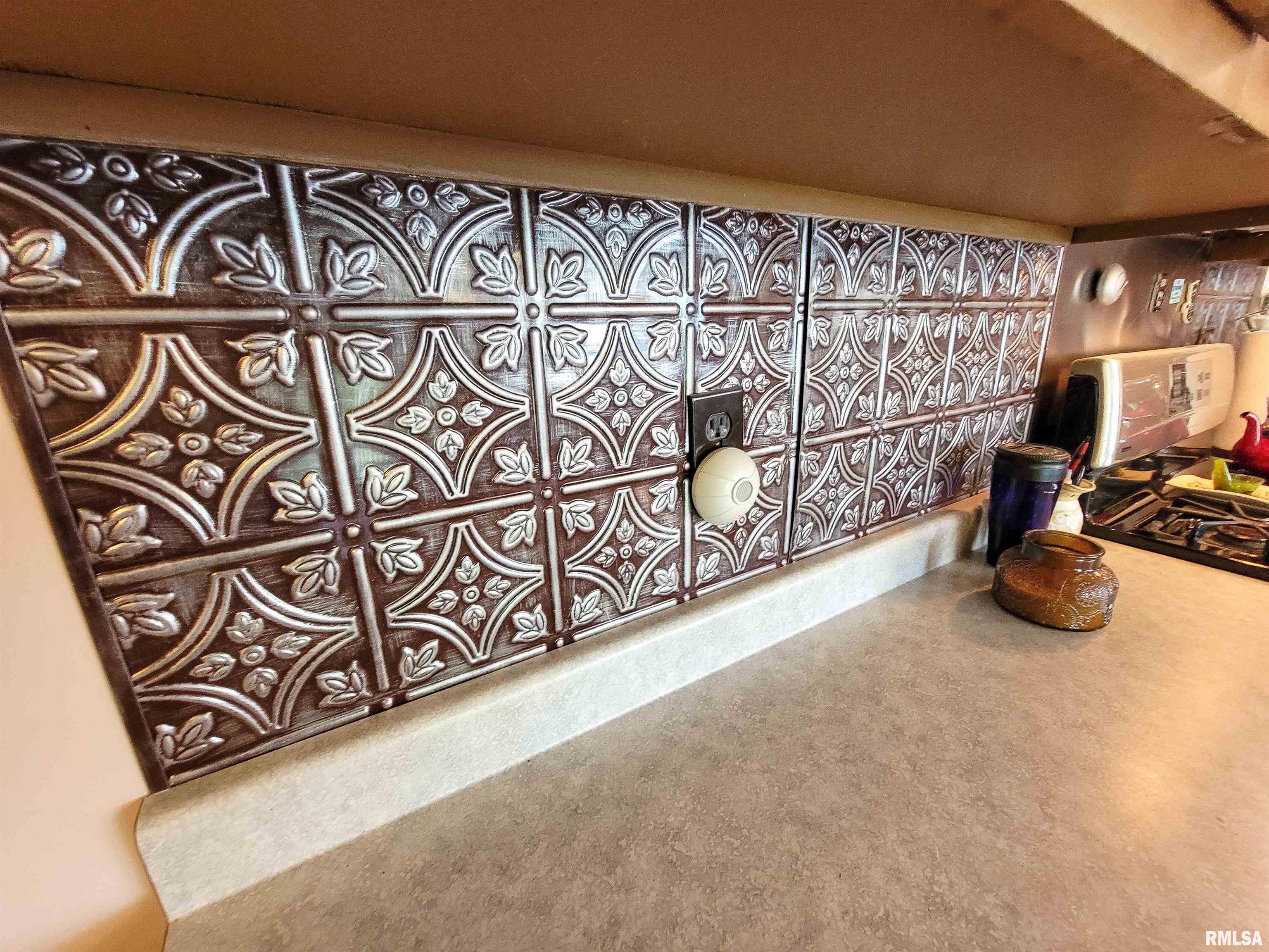 4 Sunset Drive Flora, IL 62839 - Photo 17 of 61