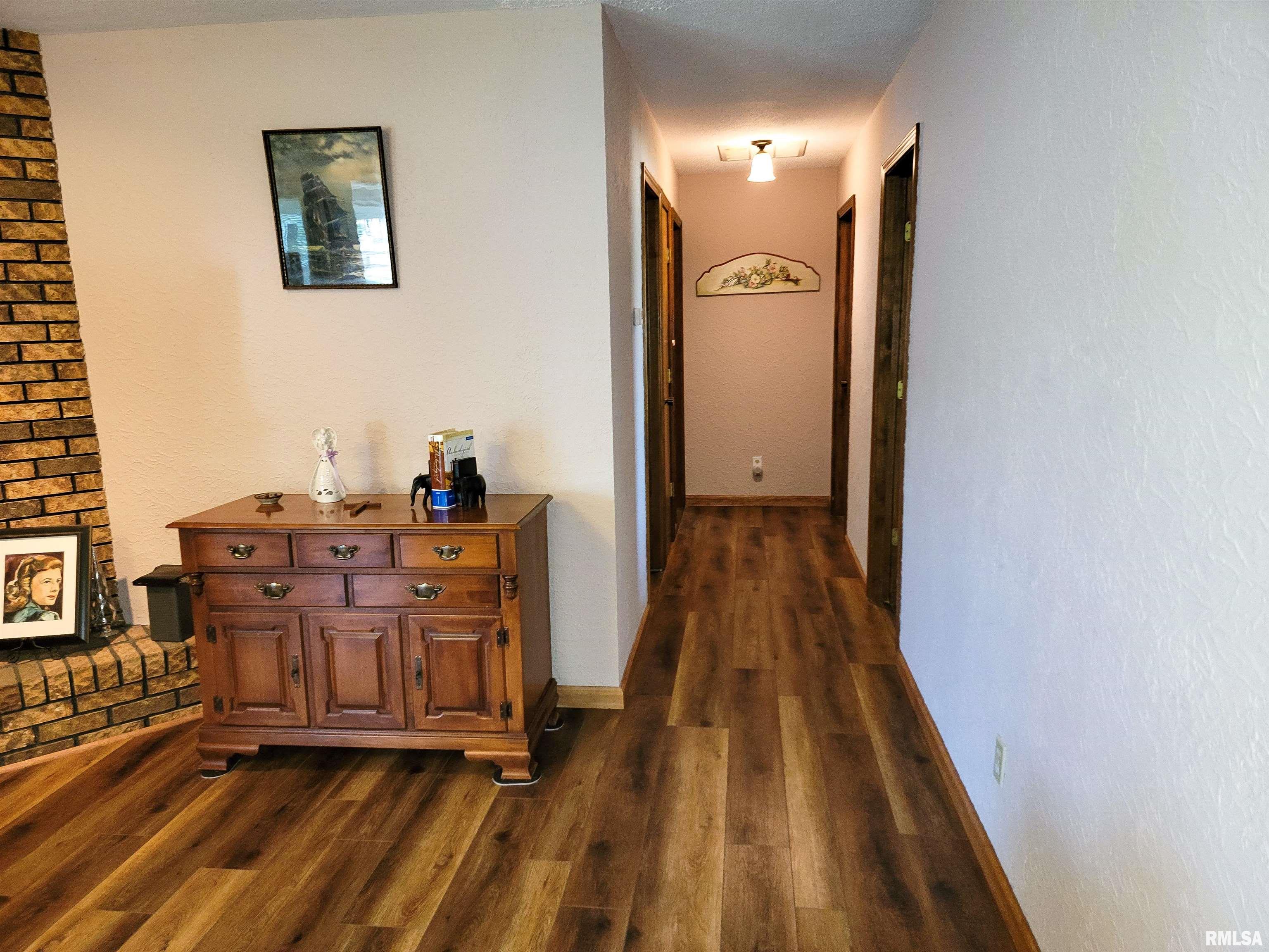 4 Sunset Drive Flora, IL 62839 - Photo 26 of 61