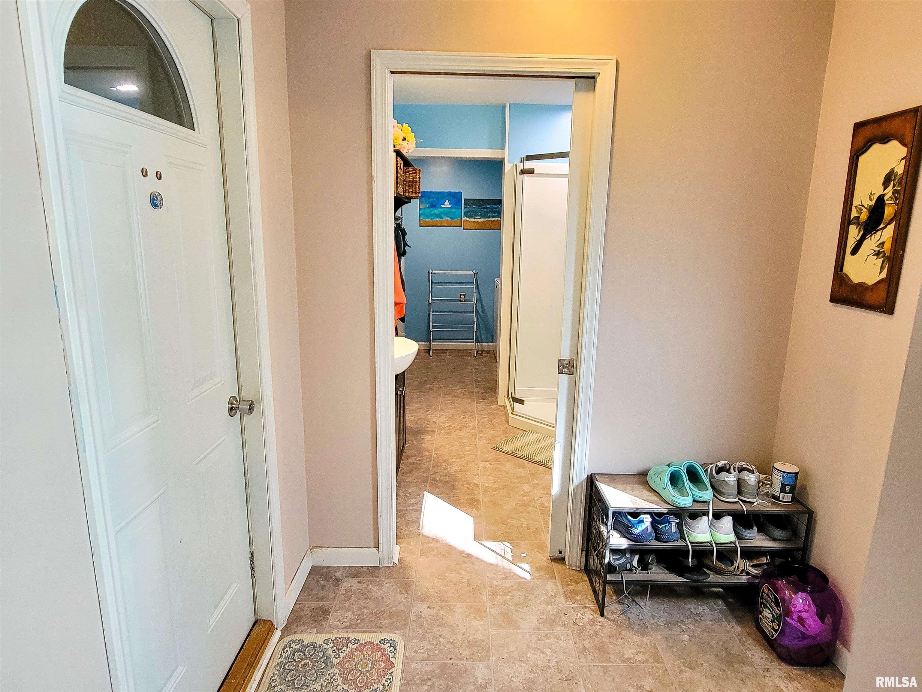 4 Sunset Drive Flora, IL 62839 - Photo 36 of 61