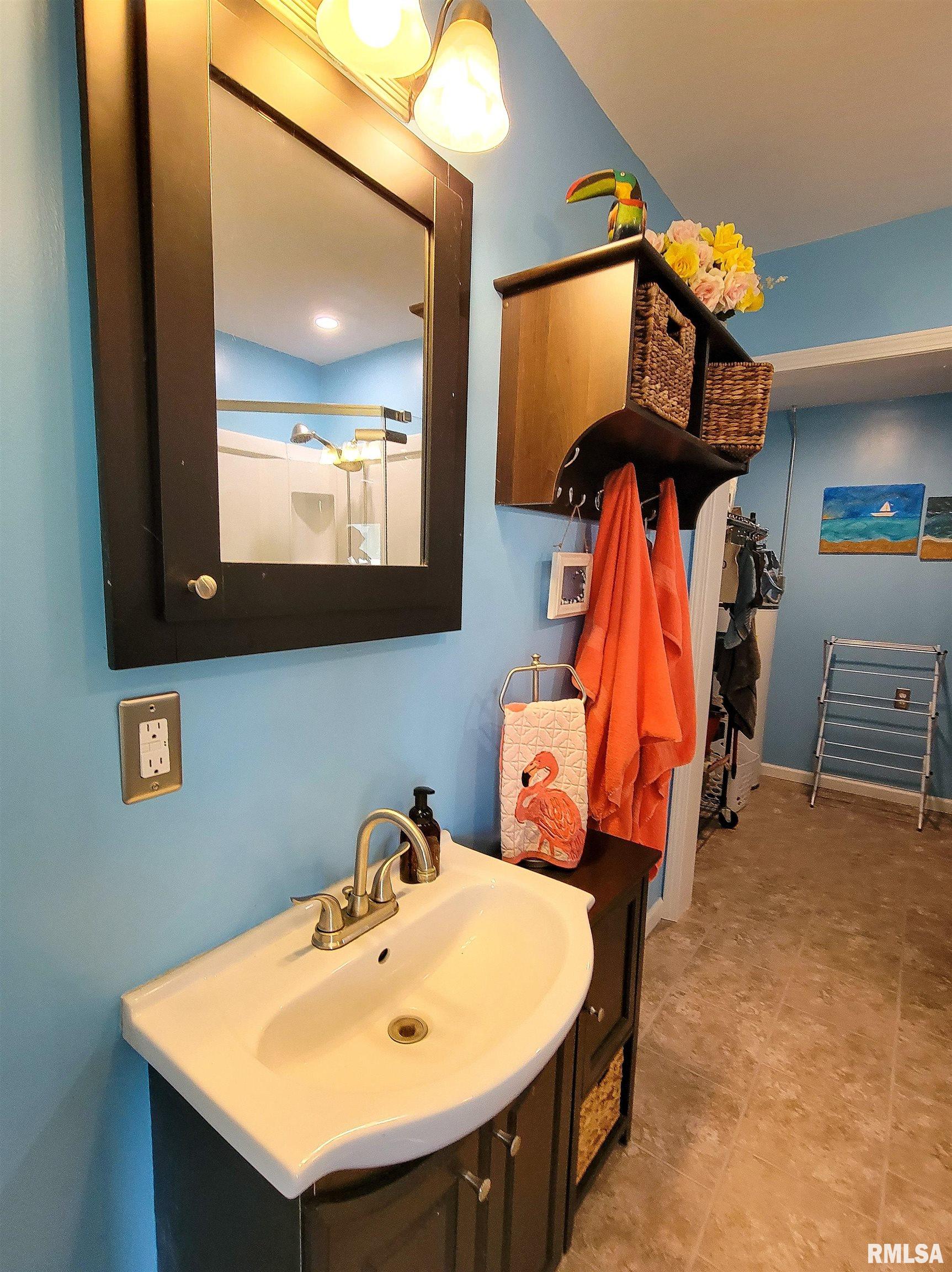 4 Sunset Drive Flora, IL 62839 - Photo 39 of 61