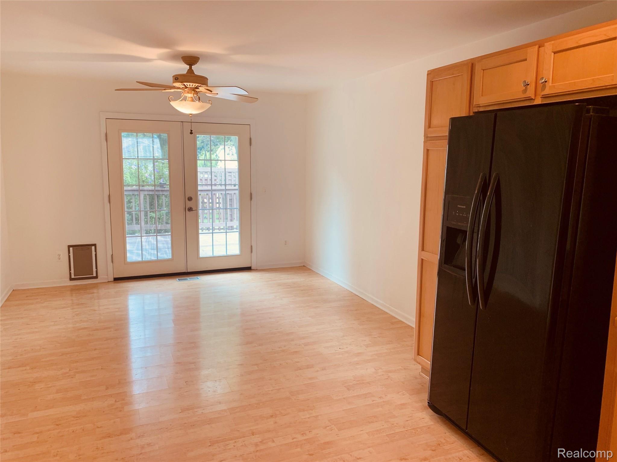 5463 Independence Colony Road Grand Blanc, MI 48439 - Photo 5 of 24 IMG_E1938.JPG