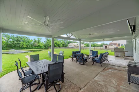 $850,000 | 6517 Manorwood Drive, Katy, TX 77493