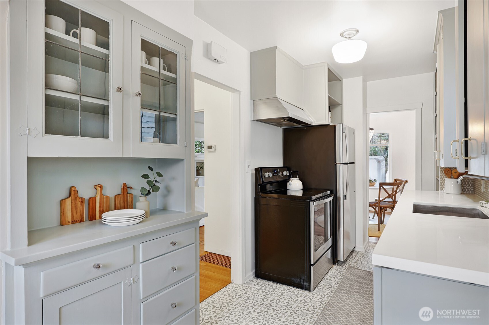 4001 Northeast 57th Street Seattle, WA 98105 - Photo 8 of 21
