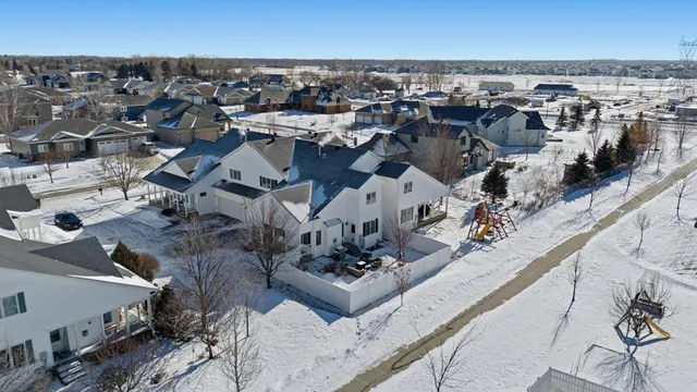 $310,000 | 6265 16th Street South, Fargo, ND 58104