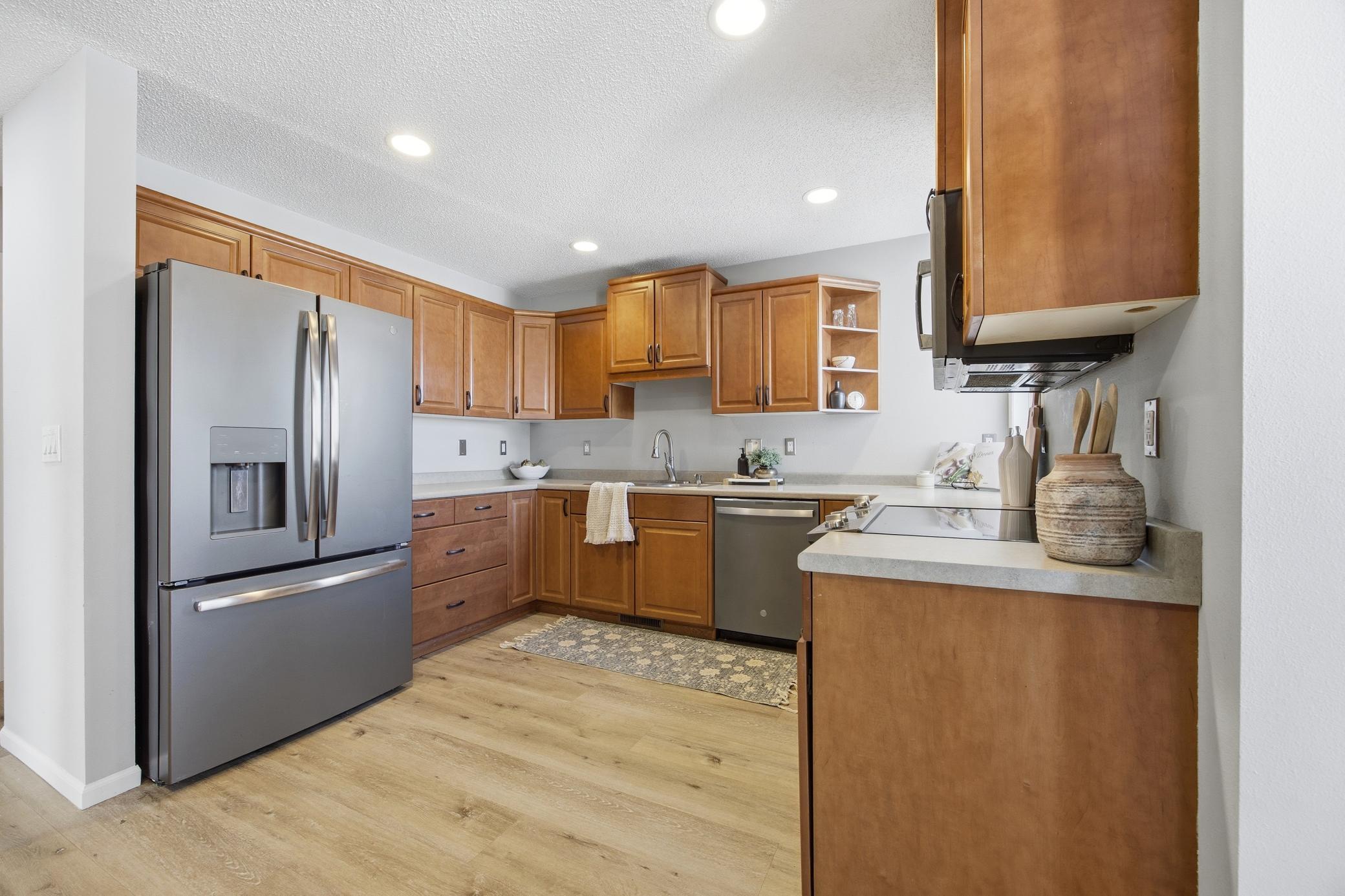 6265 16th Street South Fargo, ND 58104 - Photo 19 of 36