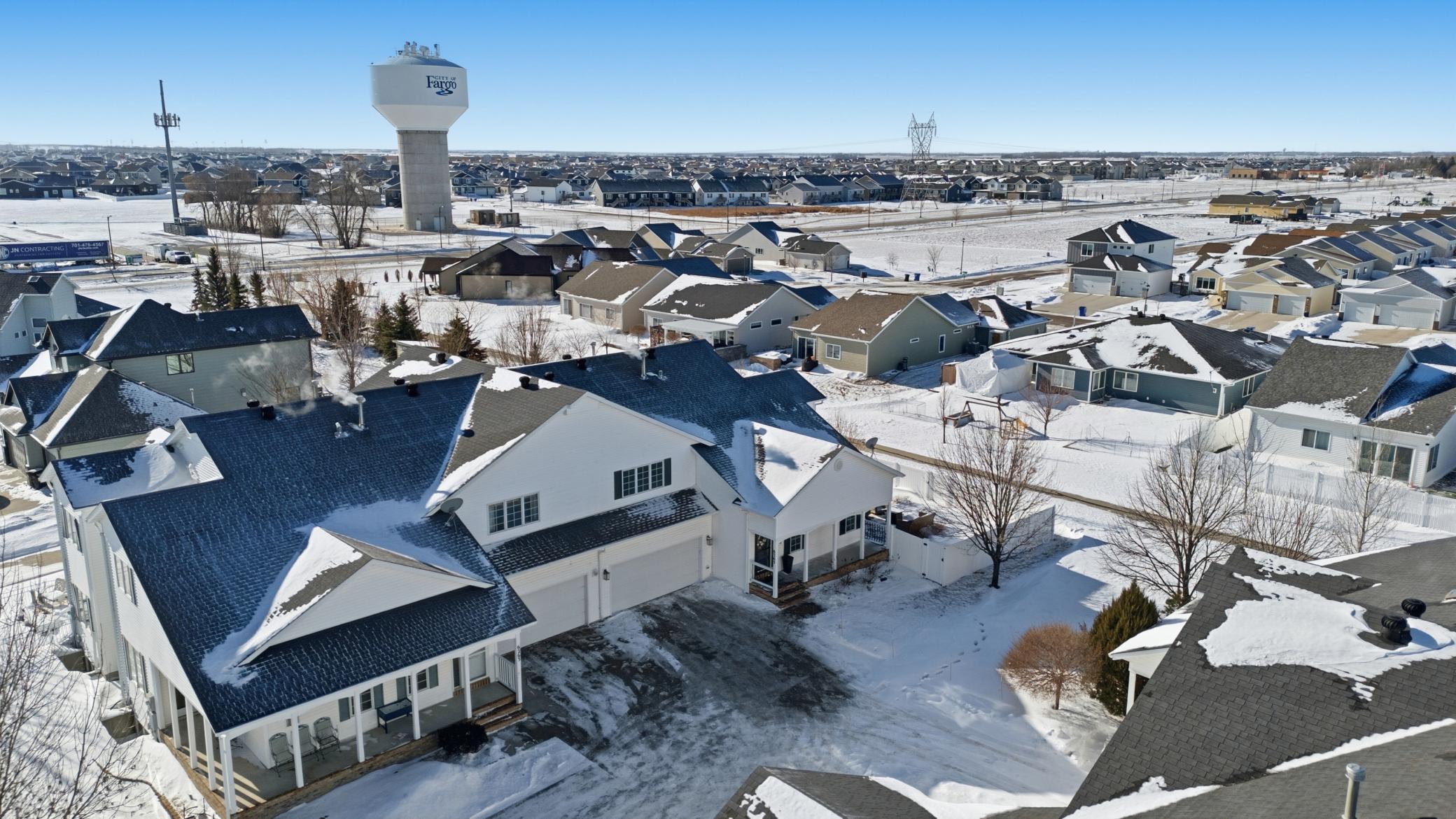 6265 16th Street South Fargo, ND 58104 - Photo 3 of 36