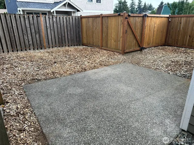 $3,700 | 2126 Northeast 12th Street, Renton, WA 98056