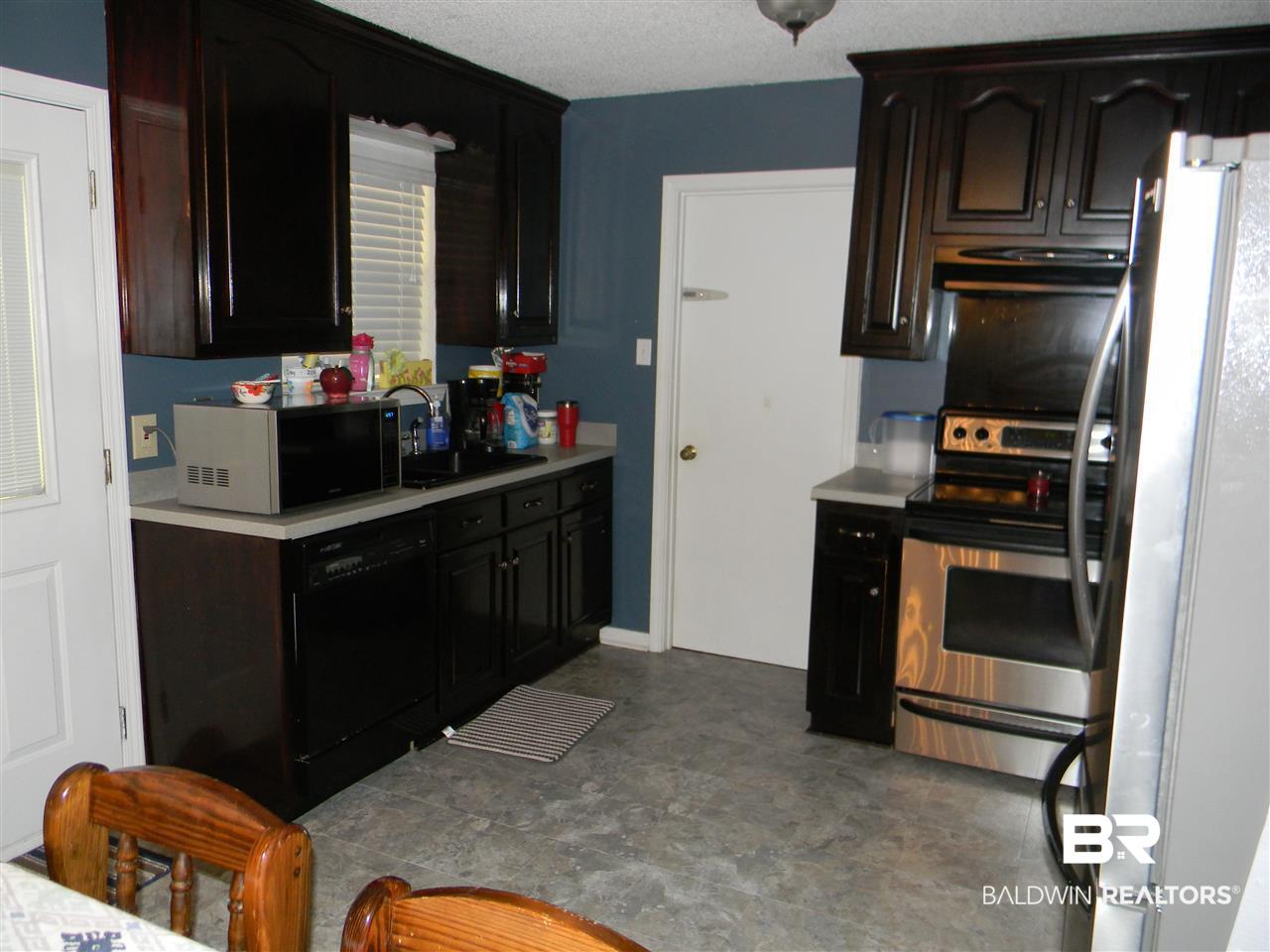 111 Mathison Avenue Saraland, AL 36571 - Photo 8 of 14