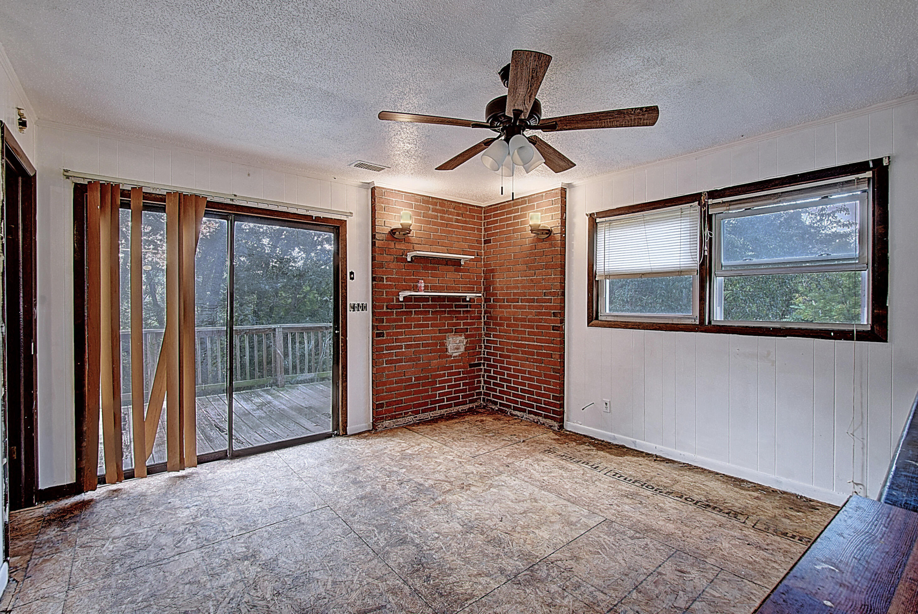 143 Methodist Ridge Road Telford, TN 37690 - Photo 13 of 31 DSC_0064And8more