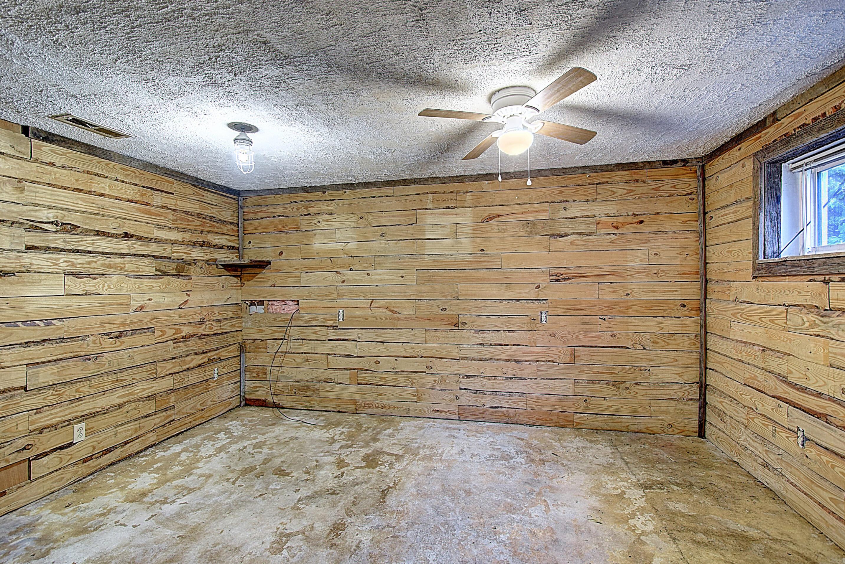 143 Methodist Ridge Road Telford, TN 37690 - Photo 23 of 31 DSC_0151And8more