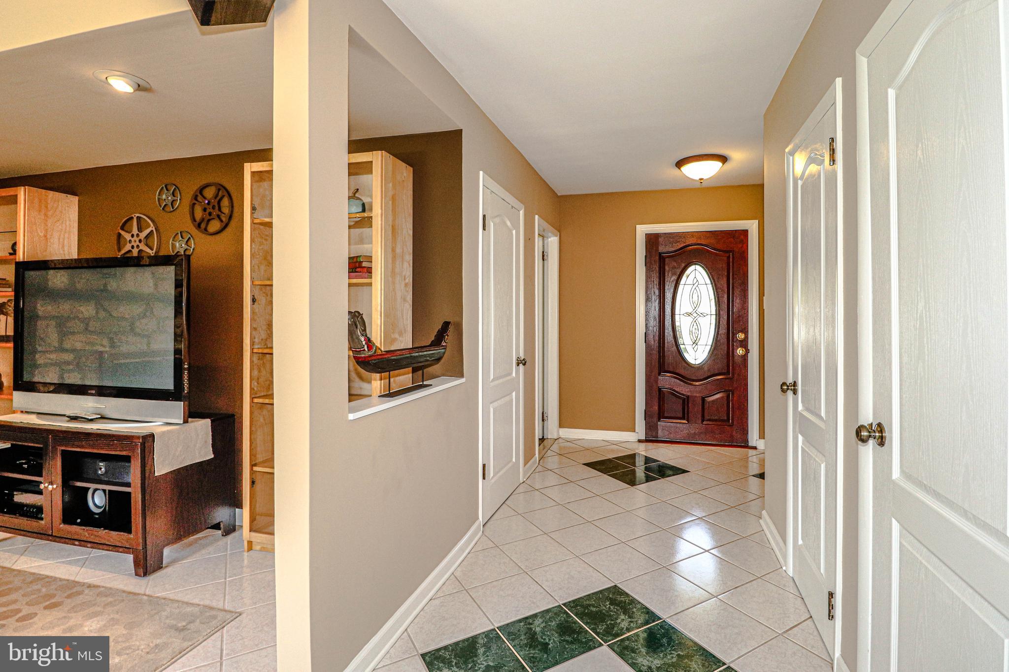 60 Pueblo Road Doylestown, PA 18901 - Photo 13 of 41 Den and Hallway View