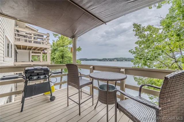 $169,900 | 28 Hawk Harbor Ln Lake, Unit 2D, Lake Ozark, MO 65049