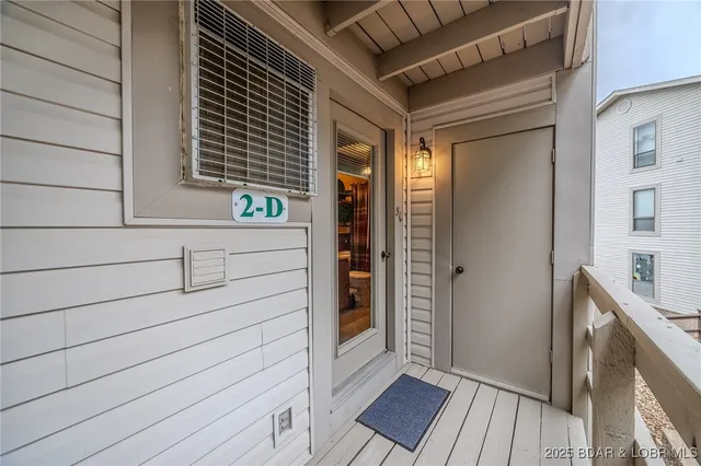 $169,900 | 28 Hawk Harbor Ln Lake, Unit 2D, Lake Ozark, MO 65049