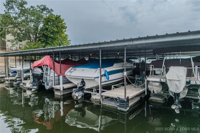 $169,900 | 28 Hawk Harbor Ln Lake, Unit 2D, Lake Ozark, MO 65049