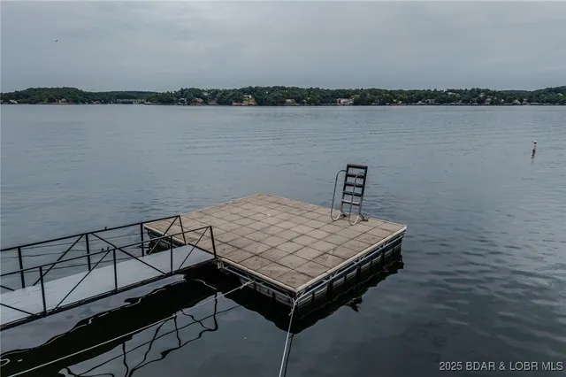 $169,900 | 28 Hawk Harbor Ln Lake, Unit 2D, Lake Ozark, MO 65049