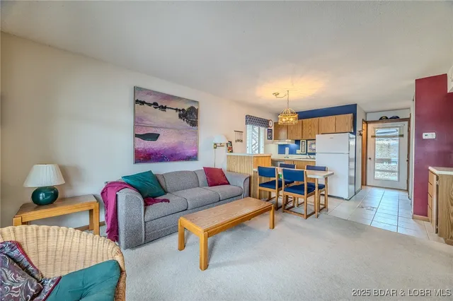 $169,900 | 28 Hawk Harbor Ln Lake, Unit 2D, Lake Ozark, MO 65049