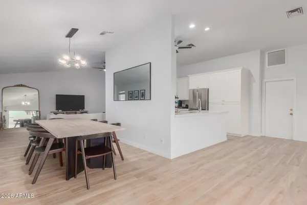 $3,500 | 4039 East Morrow Drive, Phoenix, AZ 85050