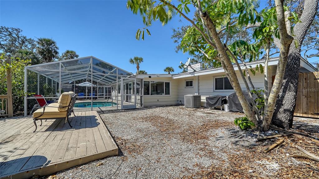 514 Ralph Street Sarasota, FL 34242 - Photo 23 of 48 Gallery Image 23