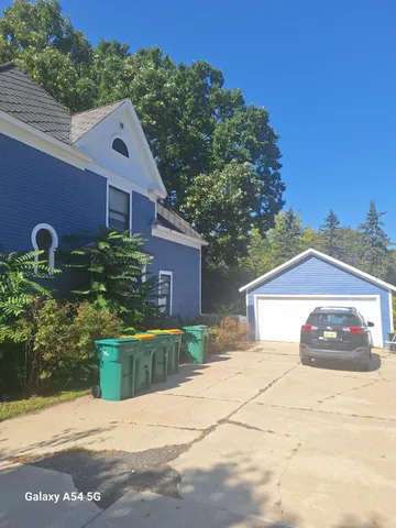 $449,000 | 116 West McKay Street, Saline, MI 48176