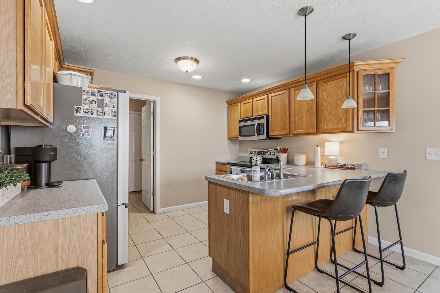 4621 Copper Ridge Road Champaign, IL 61822 - Photo 7 of 33