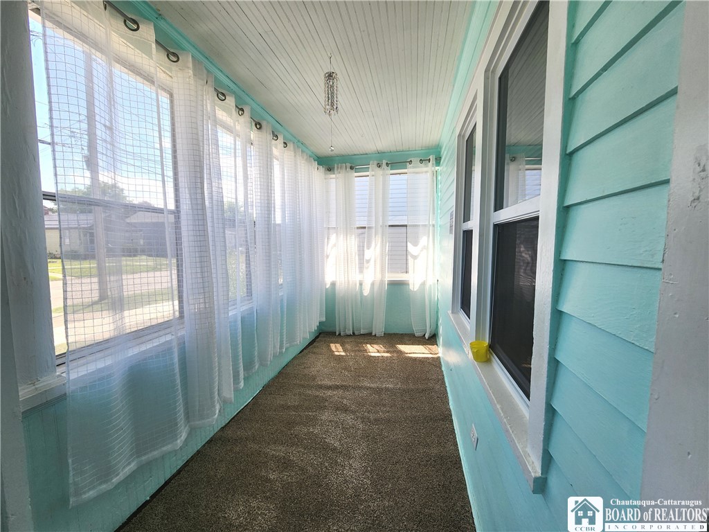 49 Leming Street Dunkirk, NY 14048 - Photo 3 of 27