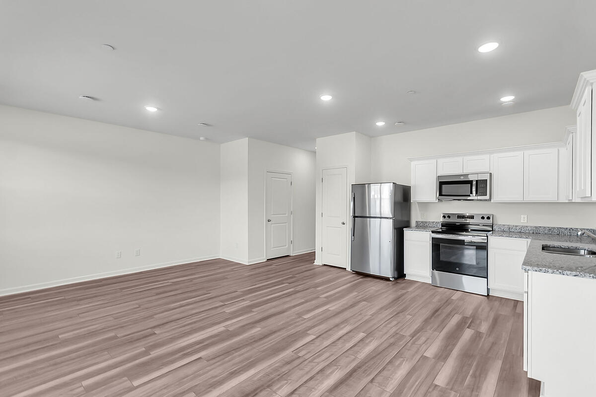 513 Townsford Lane Moncks Corner, SC 29461 - Photo 9 of 25 kitchen 3 Photo of similar listing