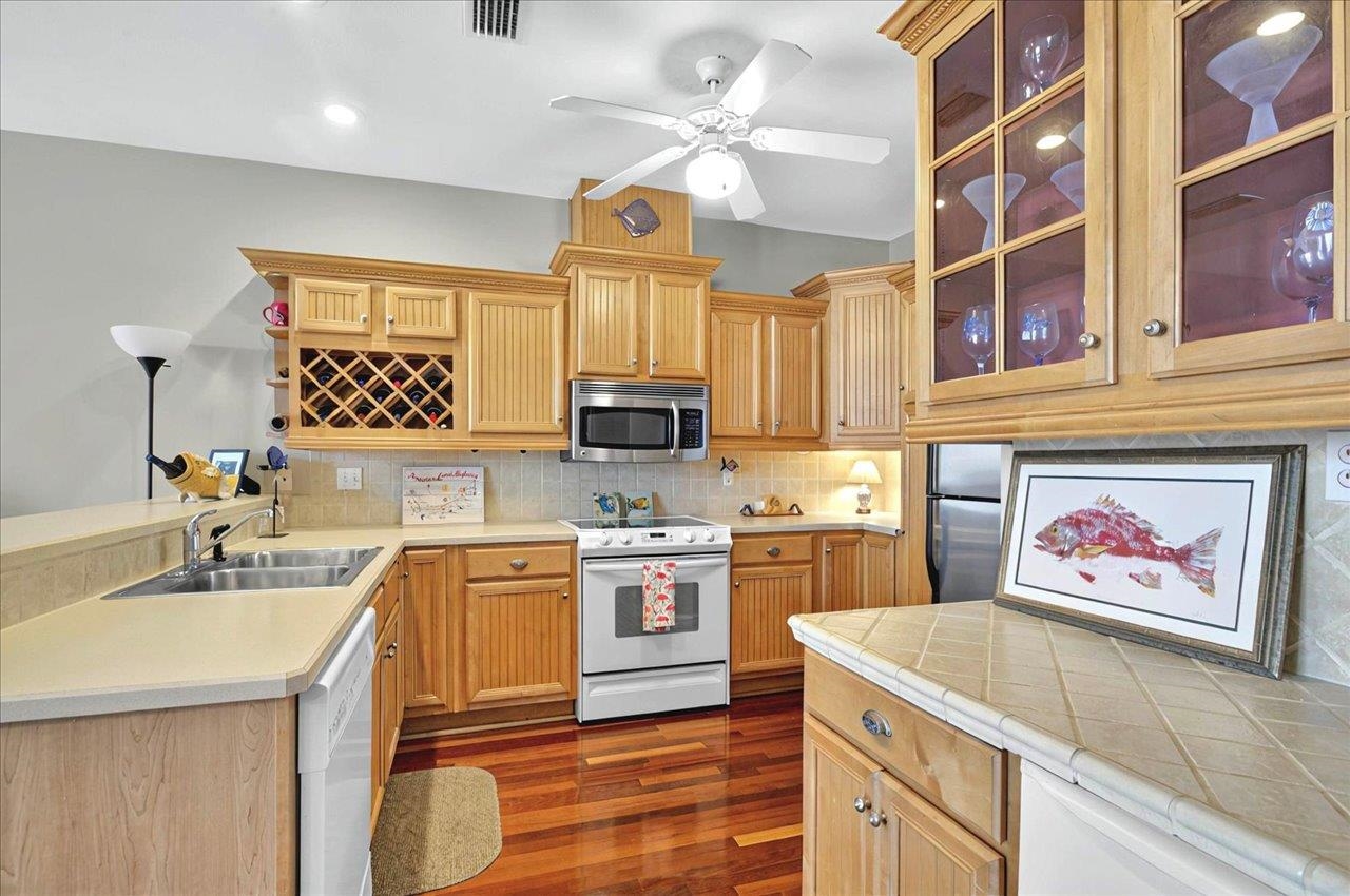 25 Mashes Sands Road, Unit D Panacea, FL 32346 - Photo 16 of 42 Gallery Image 16