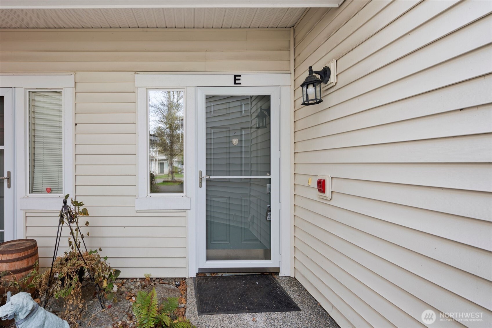 4818 Davis Place South, Unit 53E Renton, WA 98055 - Photo 2 of 31 Gallery Image 2