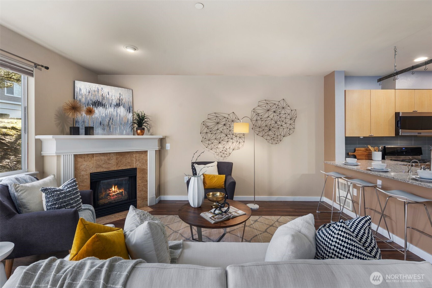 4818 Davis Place South, Unit 53E Renton, WA 98055 - Photo 4 of 31 Gallery Image 4