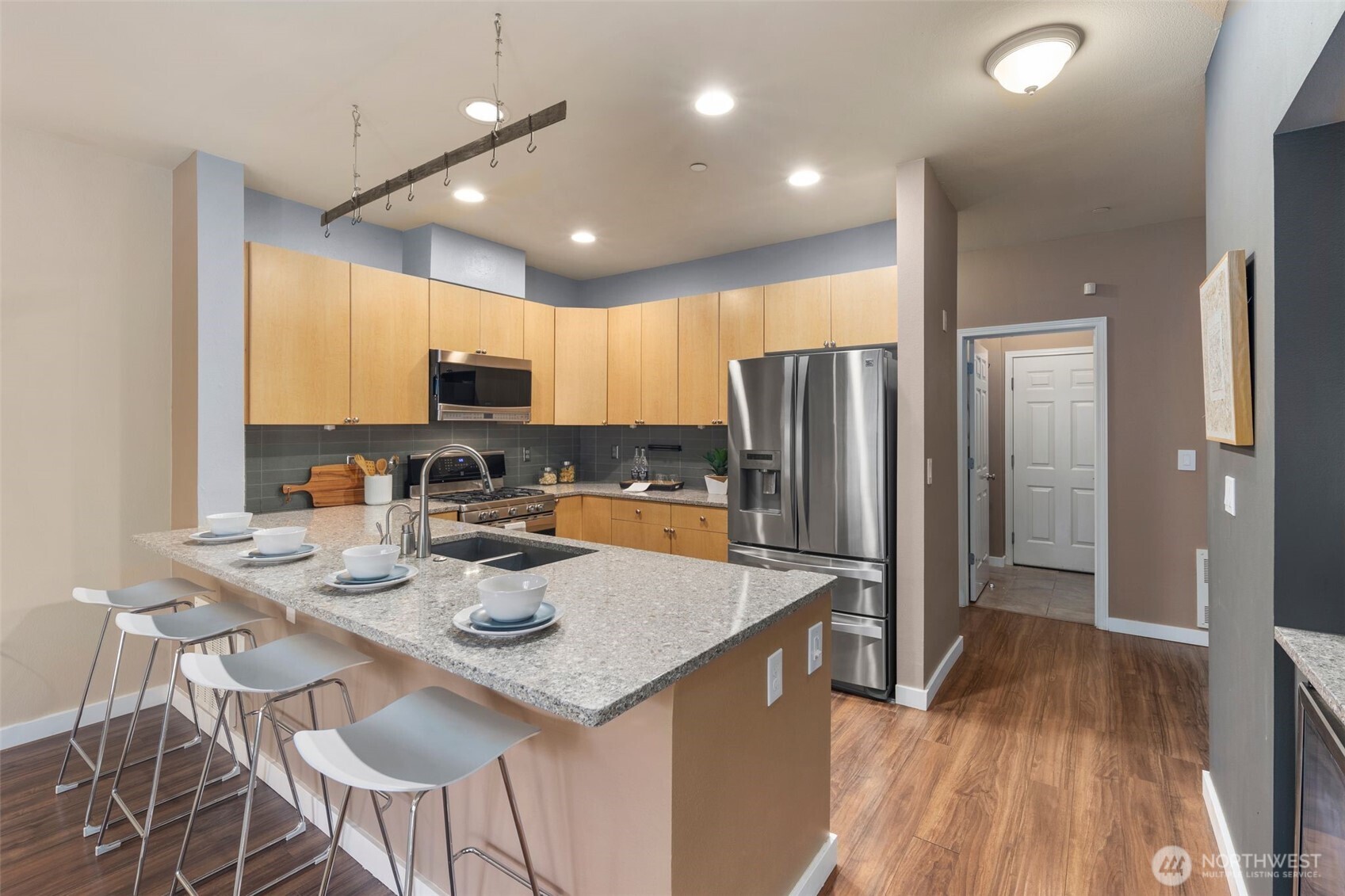 4818 Davis Place South, Unit 53E Renton, WA 98055 - Photo 8 of 31 Gallery Image 8