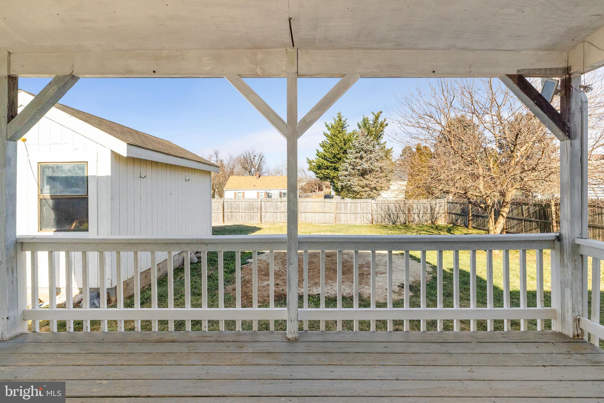 405 East 7th Avenue Ranson, WV 25438 - Photo 20 of 29 a view of a balcony