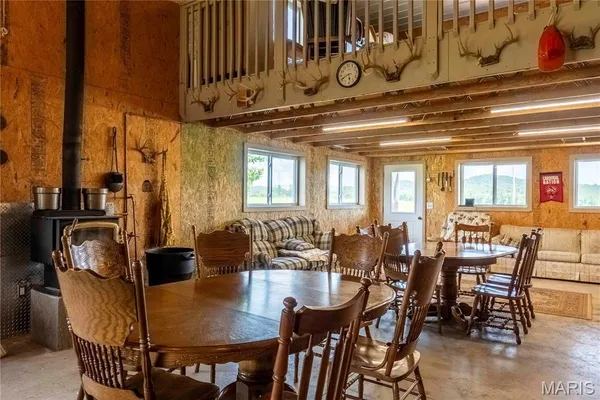 $1,500,000 | 161 Van Booven Lane, Hermann, MO 65041