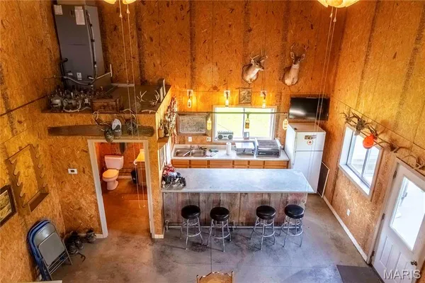 $1,500,000 | 161 Van Booven Lane, Hermann, MO 65041