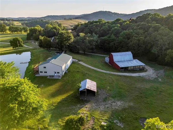 $1,500,000 | 161 Van Booven Lane, Hermann, MO 65041