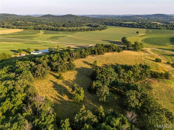 $1,500,000 | 161 Van Booven Lane, Hermann, MO 65041