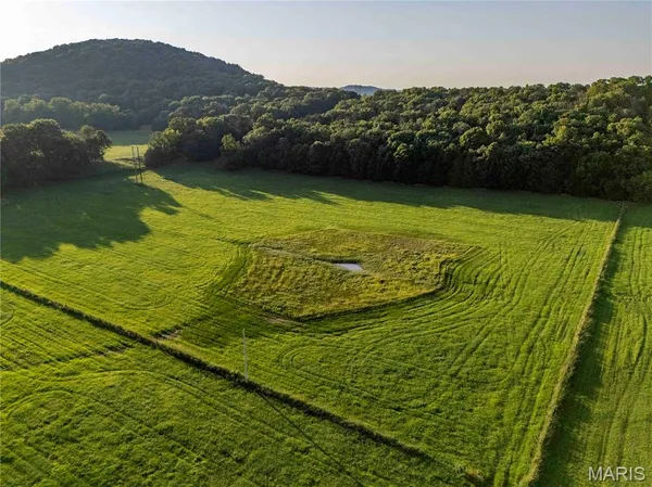 $1,500,000 | 161 Van Booven Lane, Hermann, MO 65041