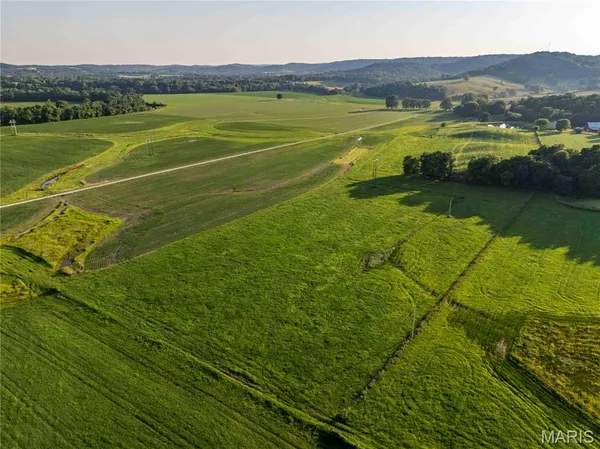 $1,500,000 | 161 Van Booven Lane, Hermann, MO 65041