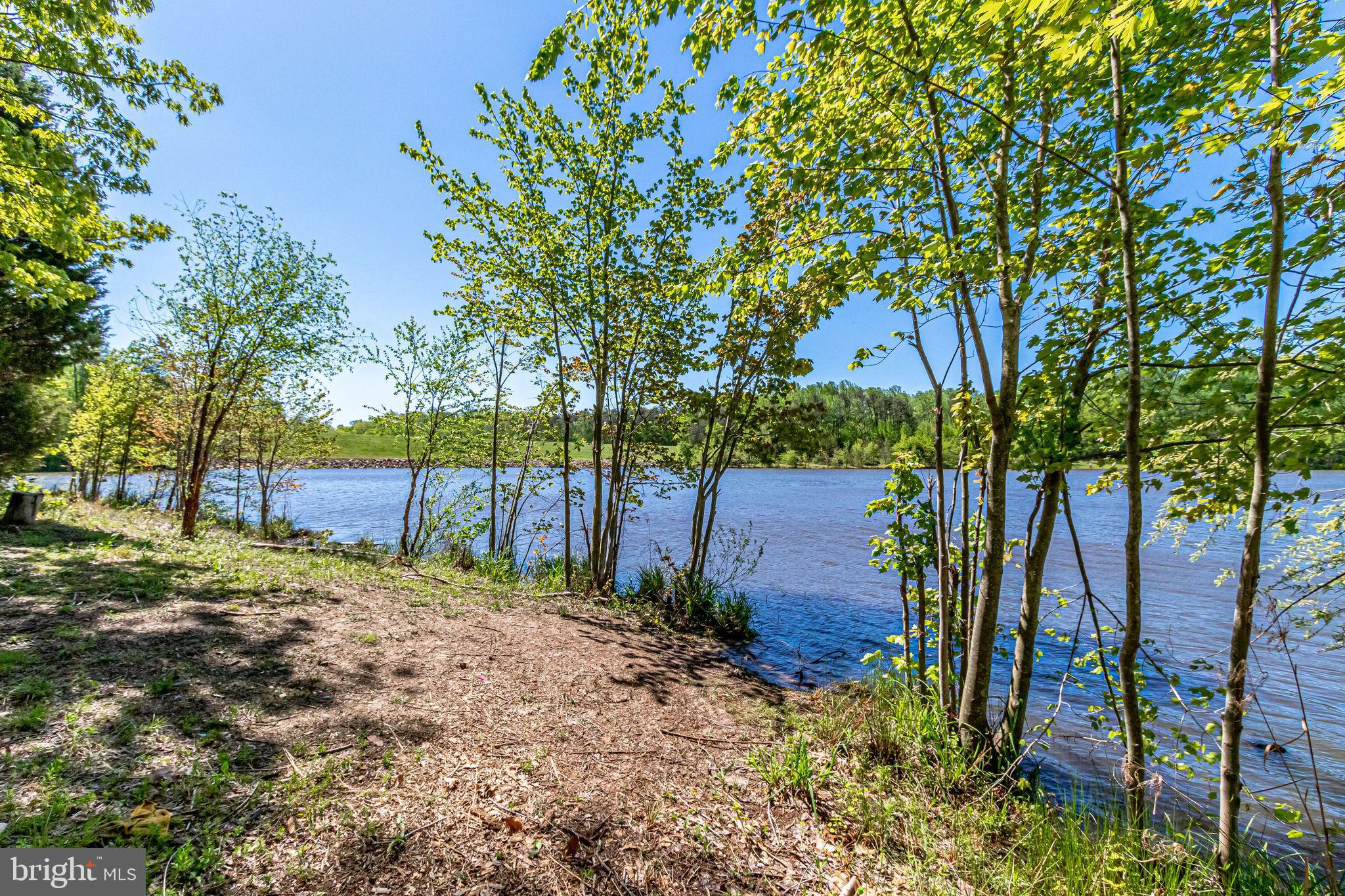 9005 Daum Court Springfield, VA 22153 - Photo 27 of 28 Lake Mercer & Walking Paths