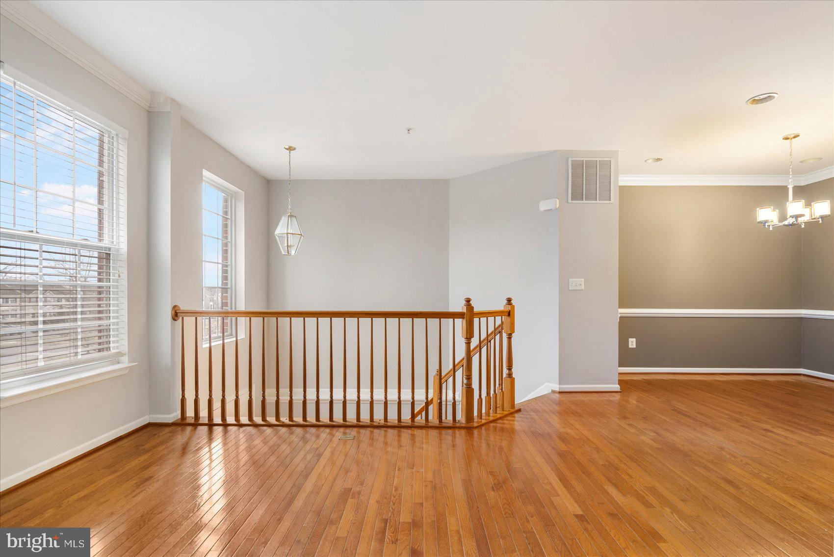 5001 Leasdale Road Rosedale, MD 21237 - Photo 5 of 34 Main Level