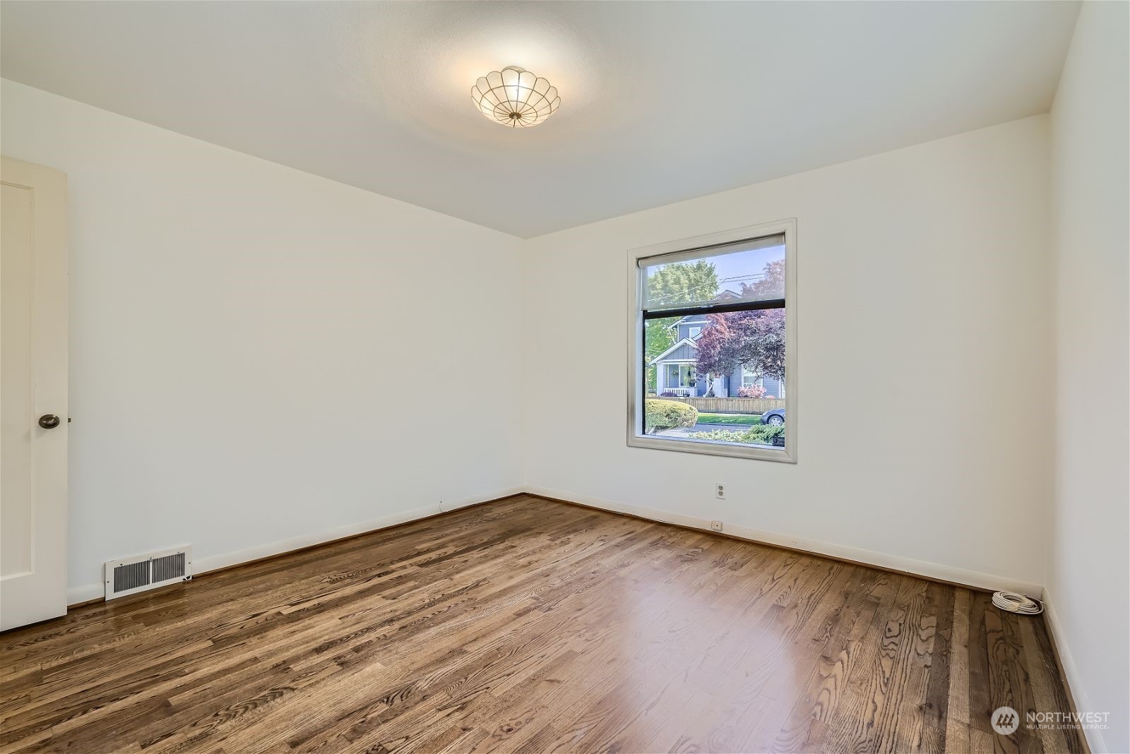 730 North 67th Street Seattle, WA 98103 - Photo 35 of 37 wooden floor in a room