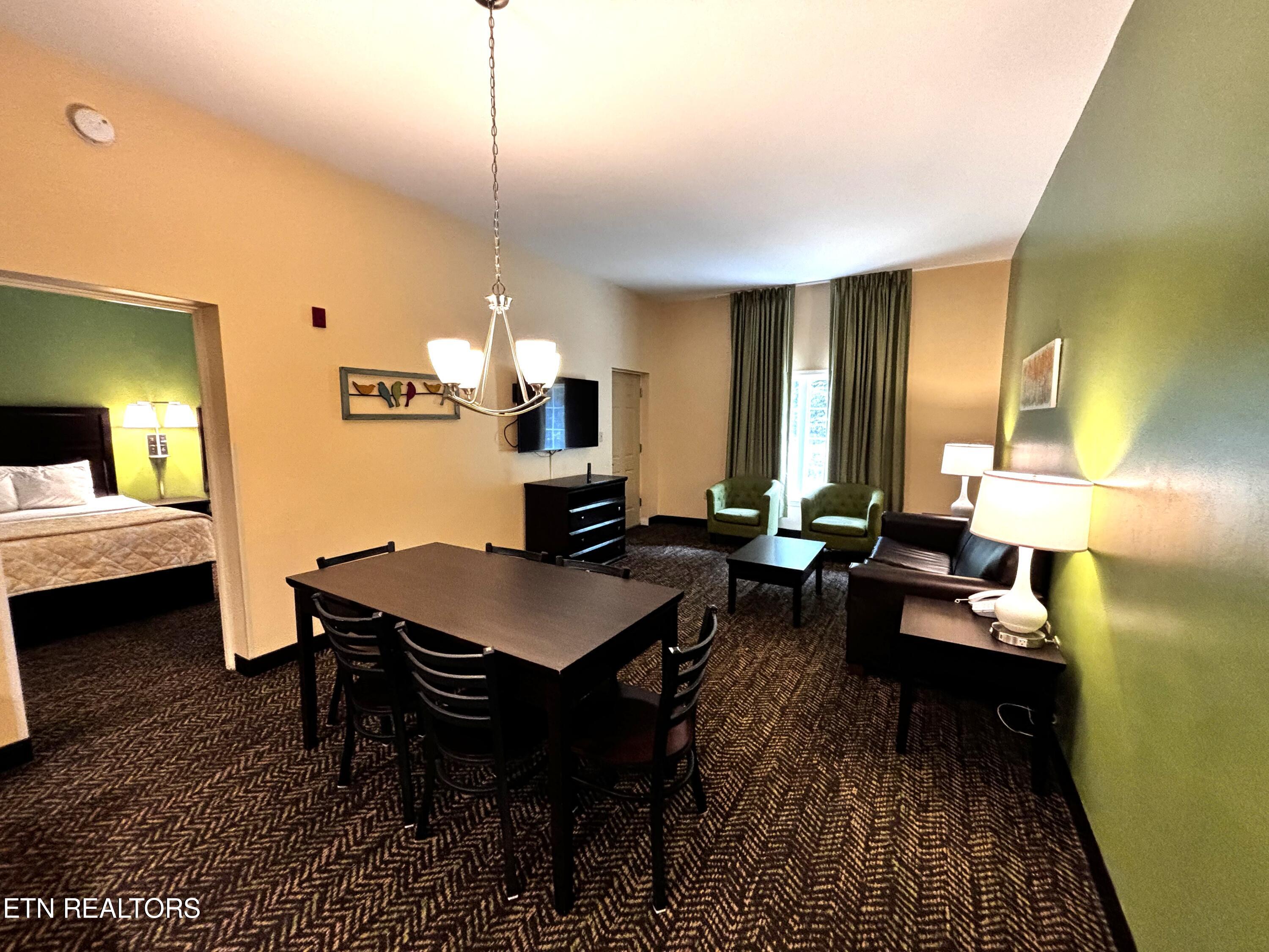 225 Collier Drive, Unit 1119 Sevierville, TN 37862 - Photo 7 of 38 IMG_0865