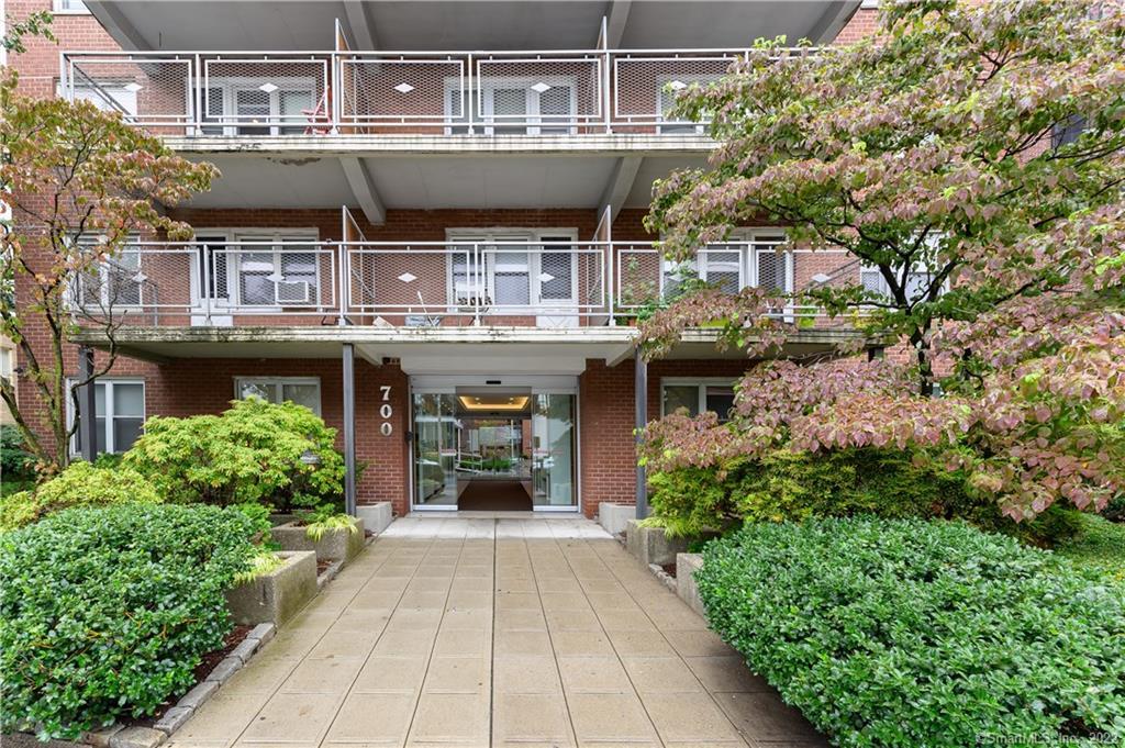 700 Summer Street, Unit 3L Stamford, CT 06901 - Photo 1 of 1
