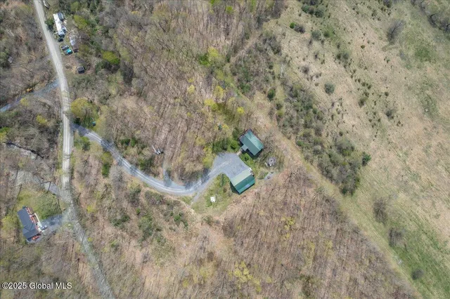 $525,000 | 193 Quarry Road, Salem, NY 12865