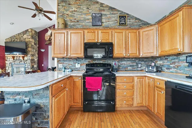 $525,000 | 193 Quarry Road, Salem, NY 12865