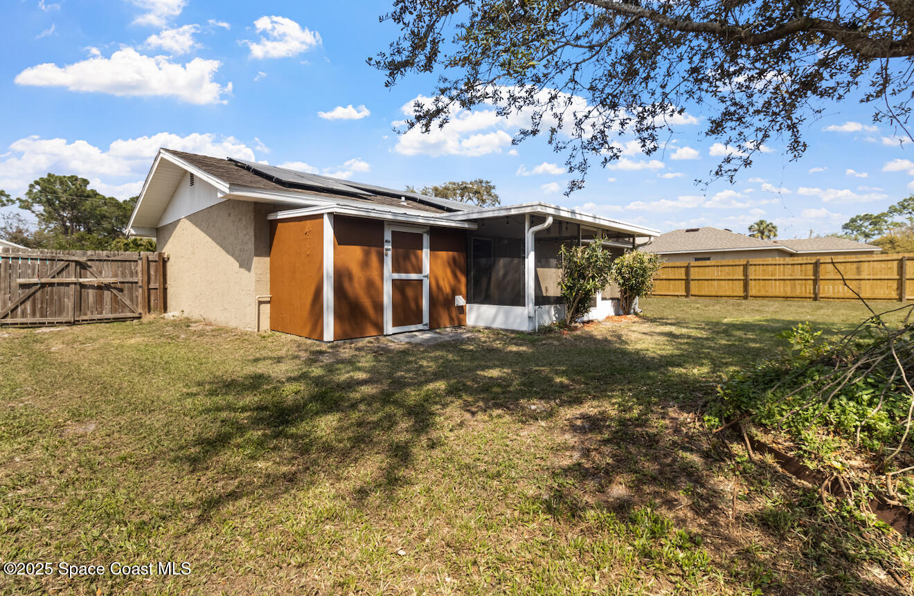 7034 Bayfront Road Cocoa, FL 32927 - Photo 14 of 18 IMG_1653