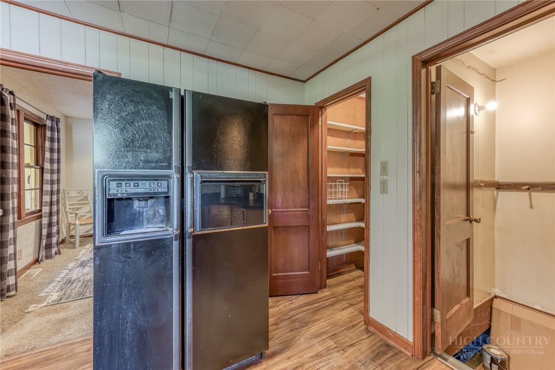 473 Cow Camp Road Newland, NC 28657 - Photo 19 of 49